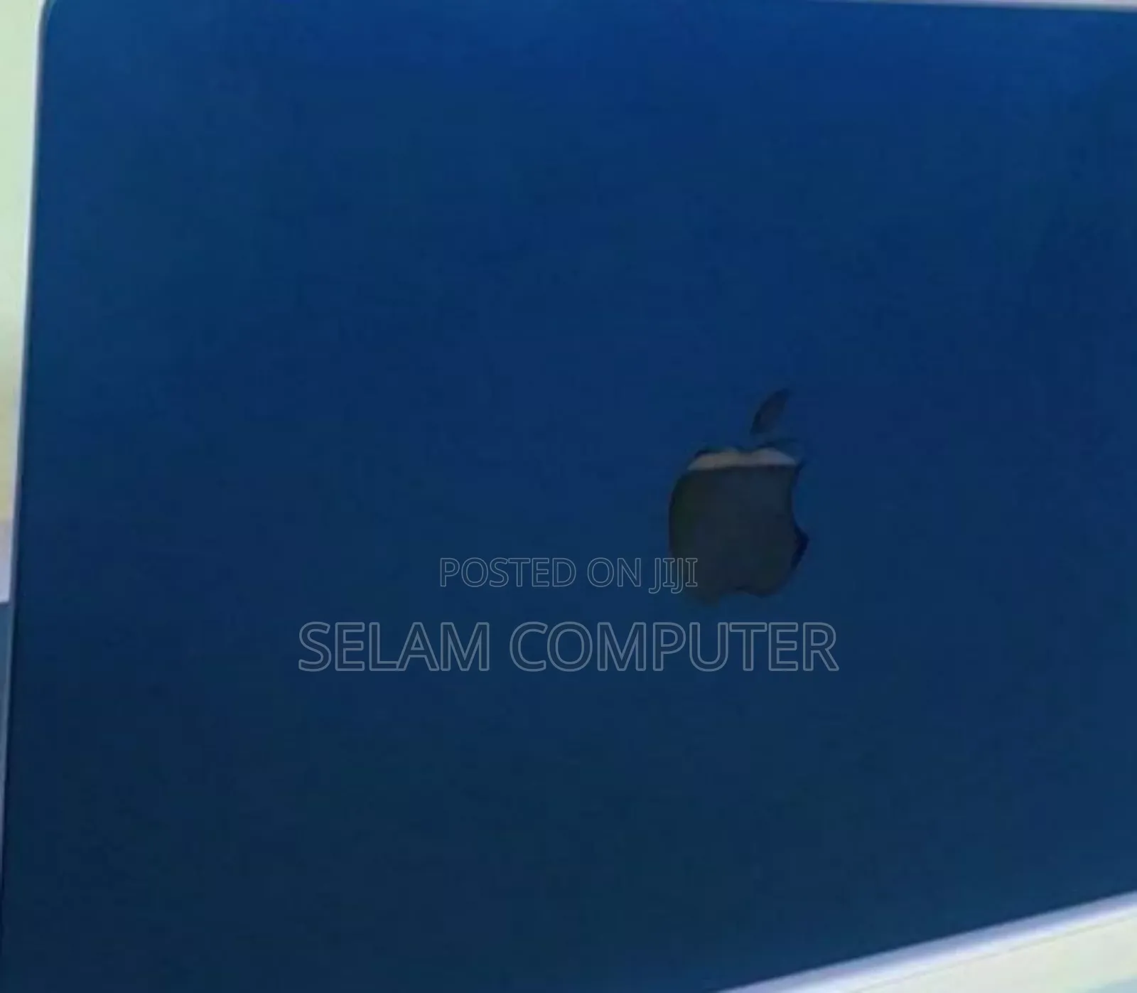 New Laptop Apple MacBook Air 2022 M2 8GB Intel Core M2 SSD 256GB