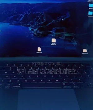 New Laptop Apple MacBook Air 2022 M2 8GB Intel Core M2 SSD 256GB