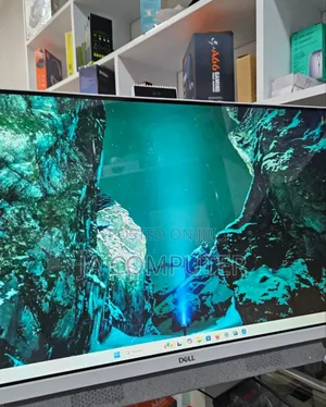 New Dell Inspiron 27 All-in-One 12GB Intel Core I7 SSD 512GB