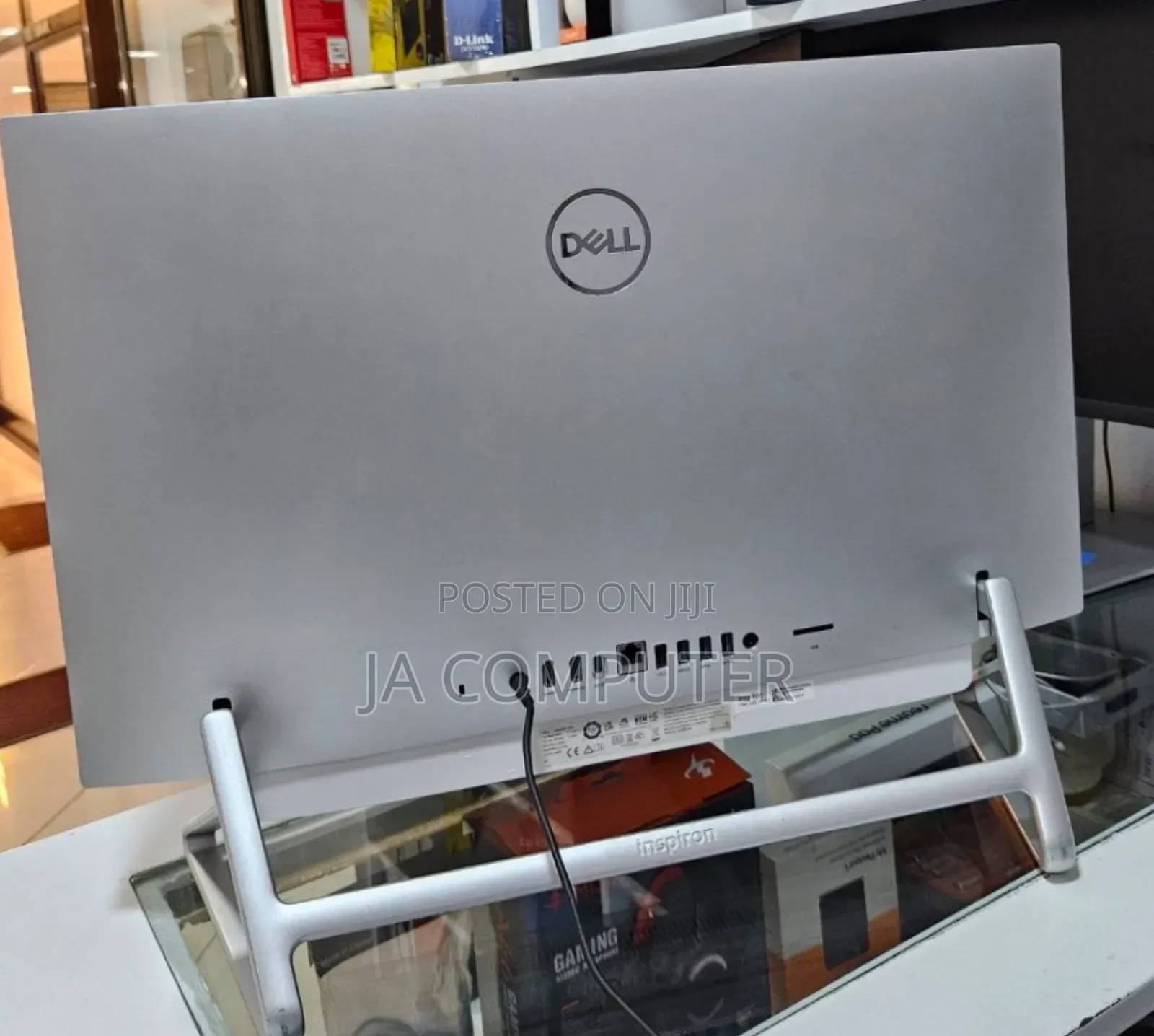 New Dell Inspiron 27 All-in-One 12GB Intel Core I7 SSD 512GB