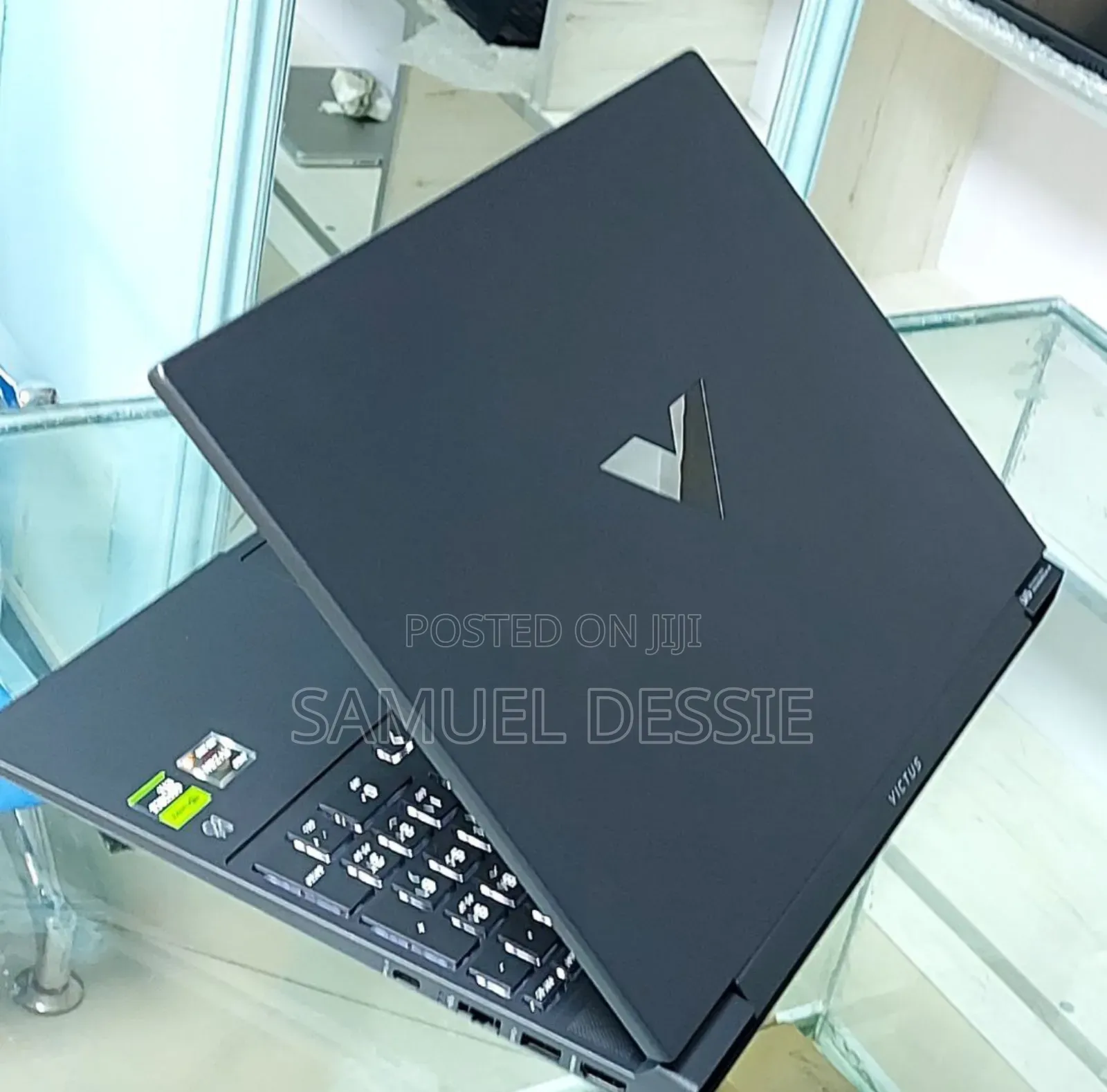 New Laptop HP Victus 15 8GB AMD Ryzen 5 SSD 512GB
