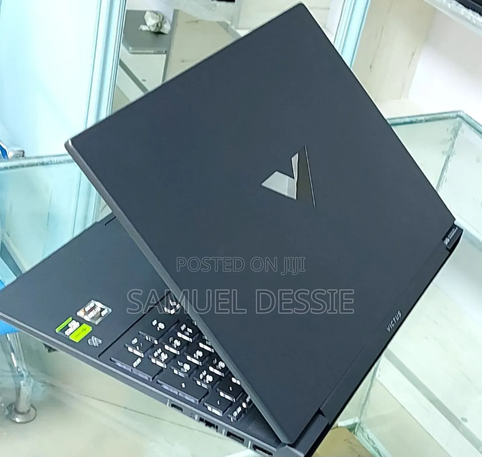 New Laptop HP Victus 15 8GB AMD Ryzen 5 SSD 512GB