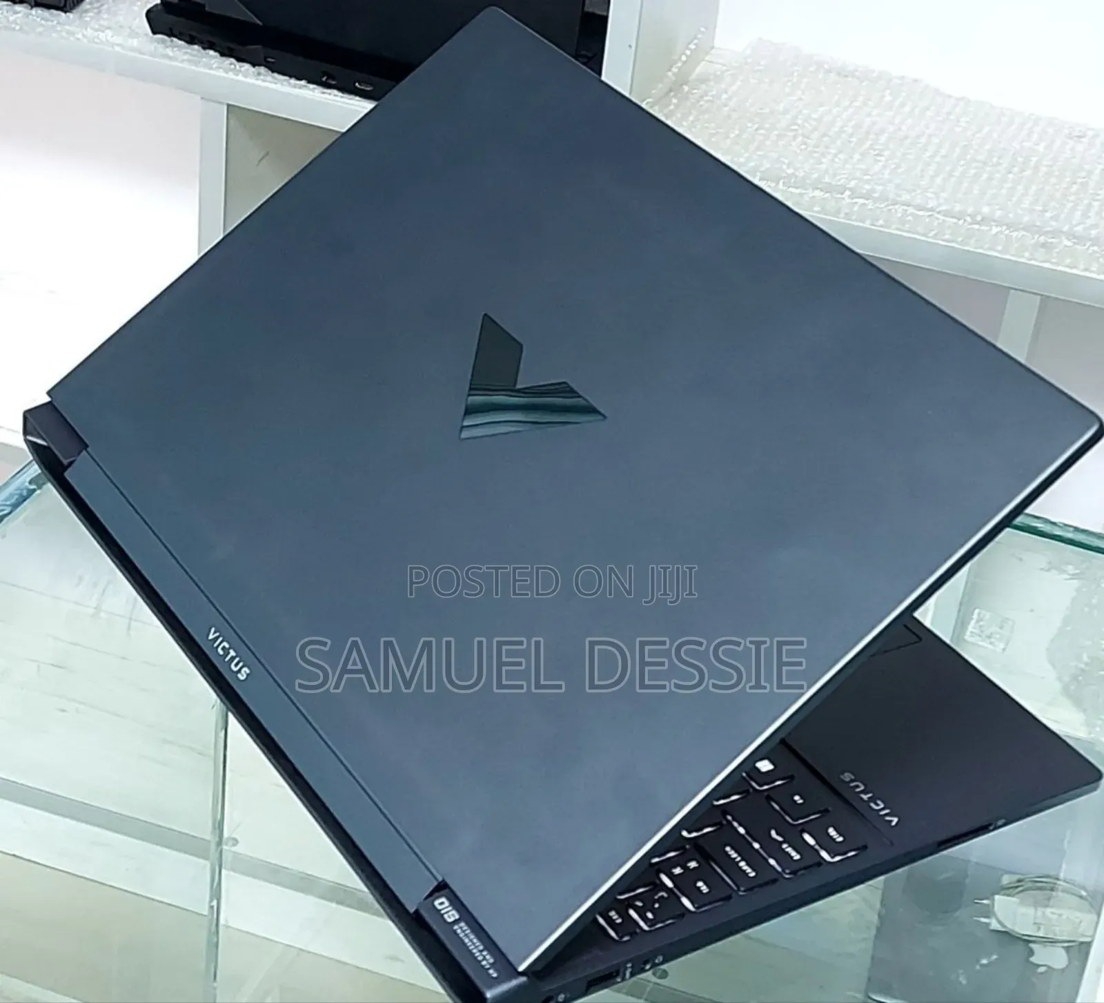 New Laptop HP Victus 15 8GB AMD Ryzen 5 SSD 512GB