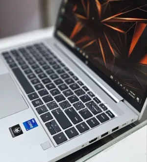 Photo - New Laptop HP ProBook 440 32GB Intel Core I7 SSD 1T