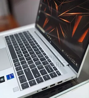 New Laptop HP ProBook 440 32GB Intel Core I7 SSD 1T