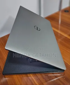 Photo - New Laptop Dell XPS 15 16GB Intel Core I7 SSD 512GB