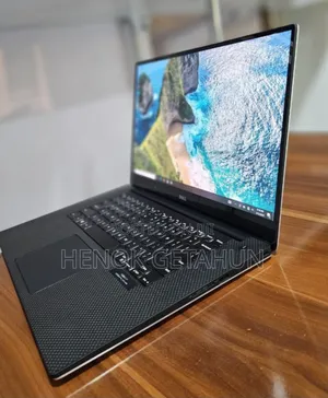 New Laptop Dell XPS 15 16GB Intel Core I7 SSD 512GB