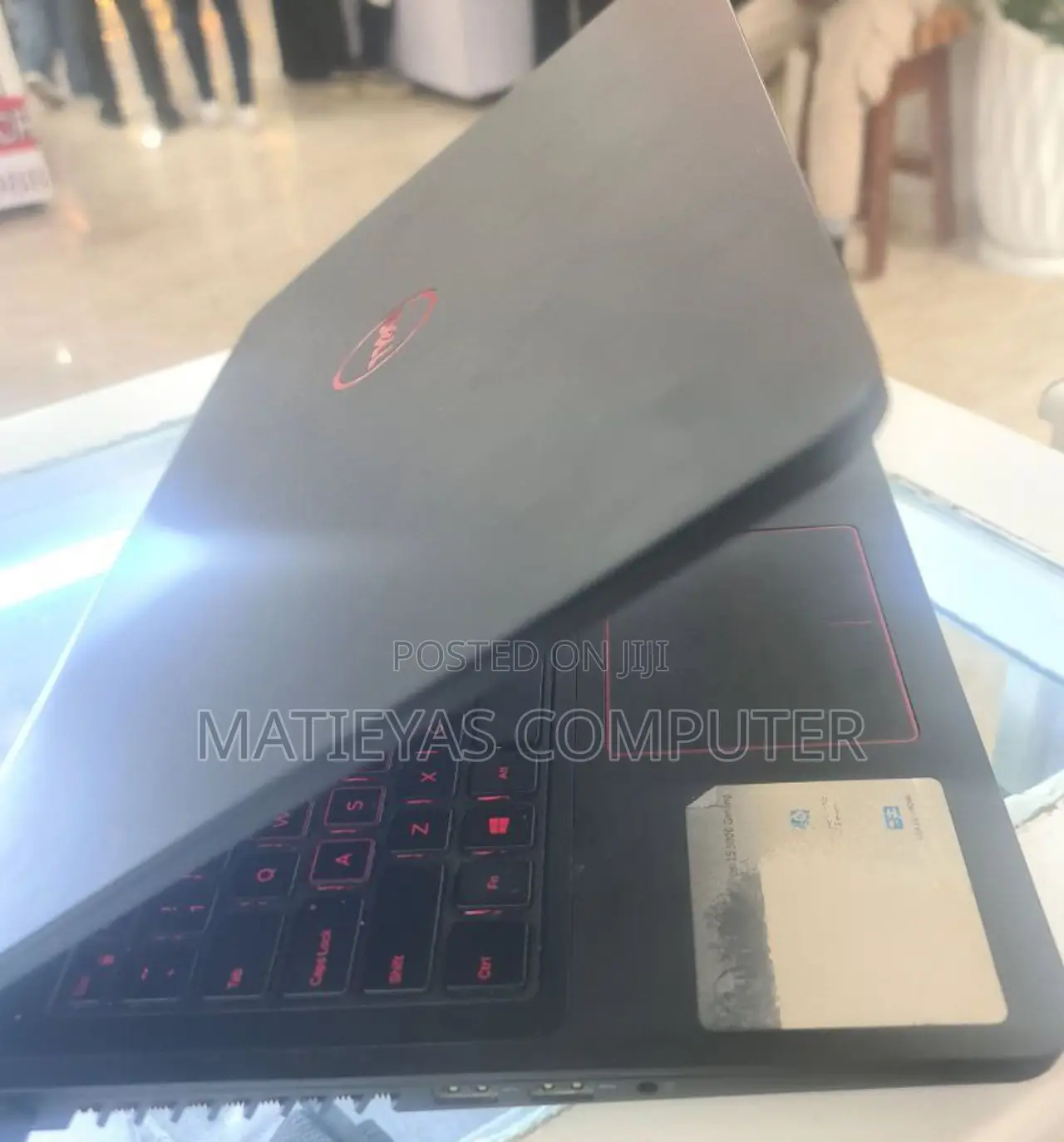 New Laptop Dell Inspiron 15 5577 16GB Intel Core I7 HDD+SSD 1T