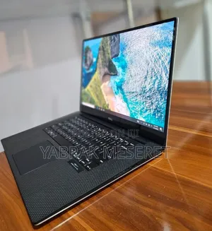 Photo - New Laptop Dell XPS 15 16GB Intel Core I7 SSD 512GB