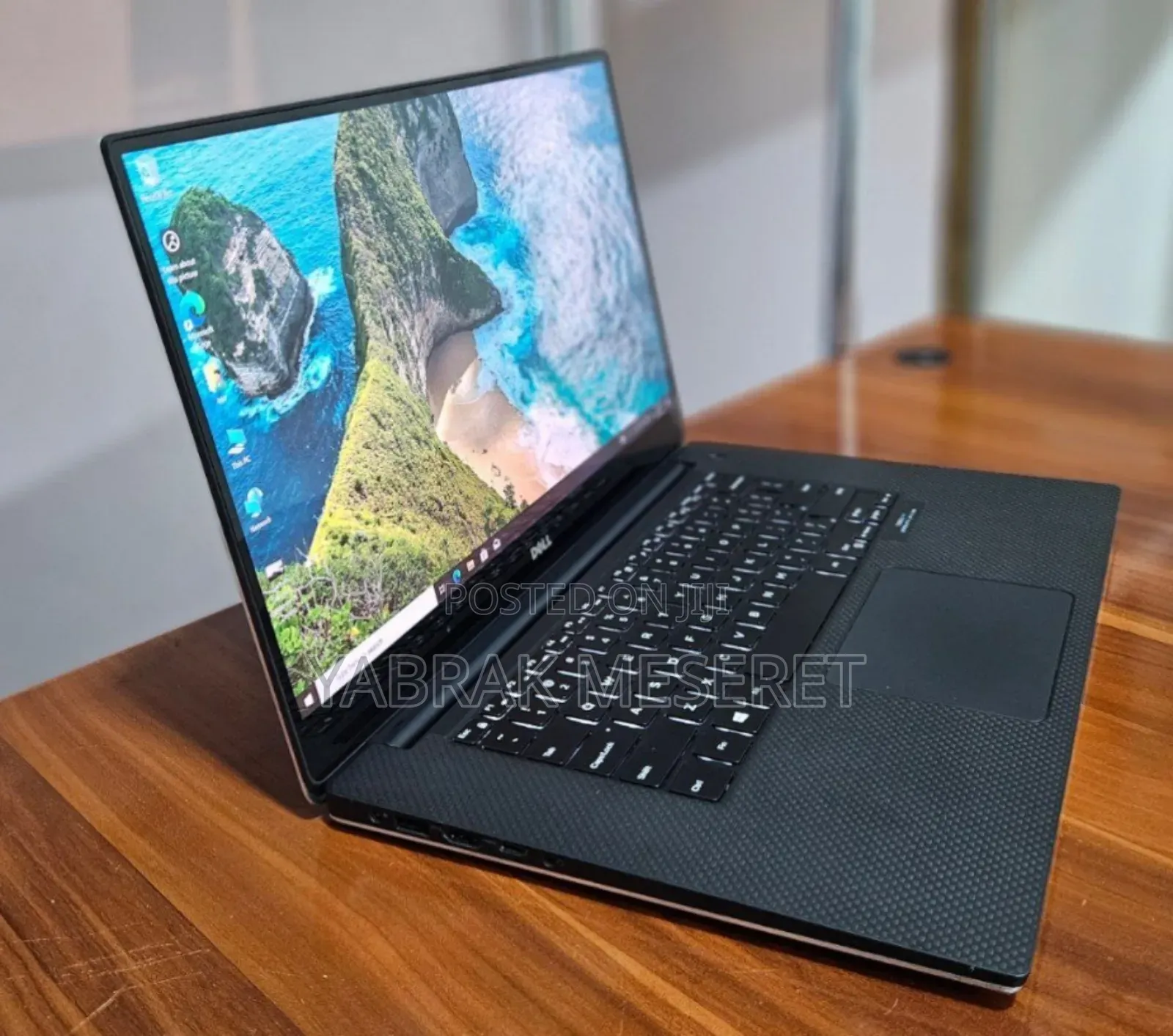 New Laptop Dell XPS 15 16GB Intel Core I7 SSD 512GB