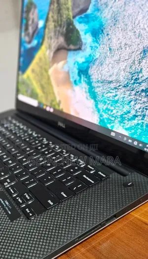 Photo - New Laptop Dell XPS 15 16GB Intel Core I7 SSD 512GB
