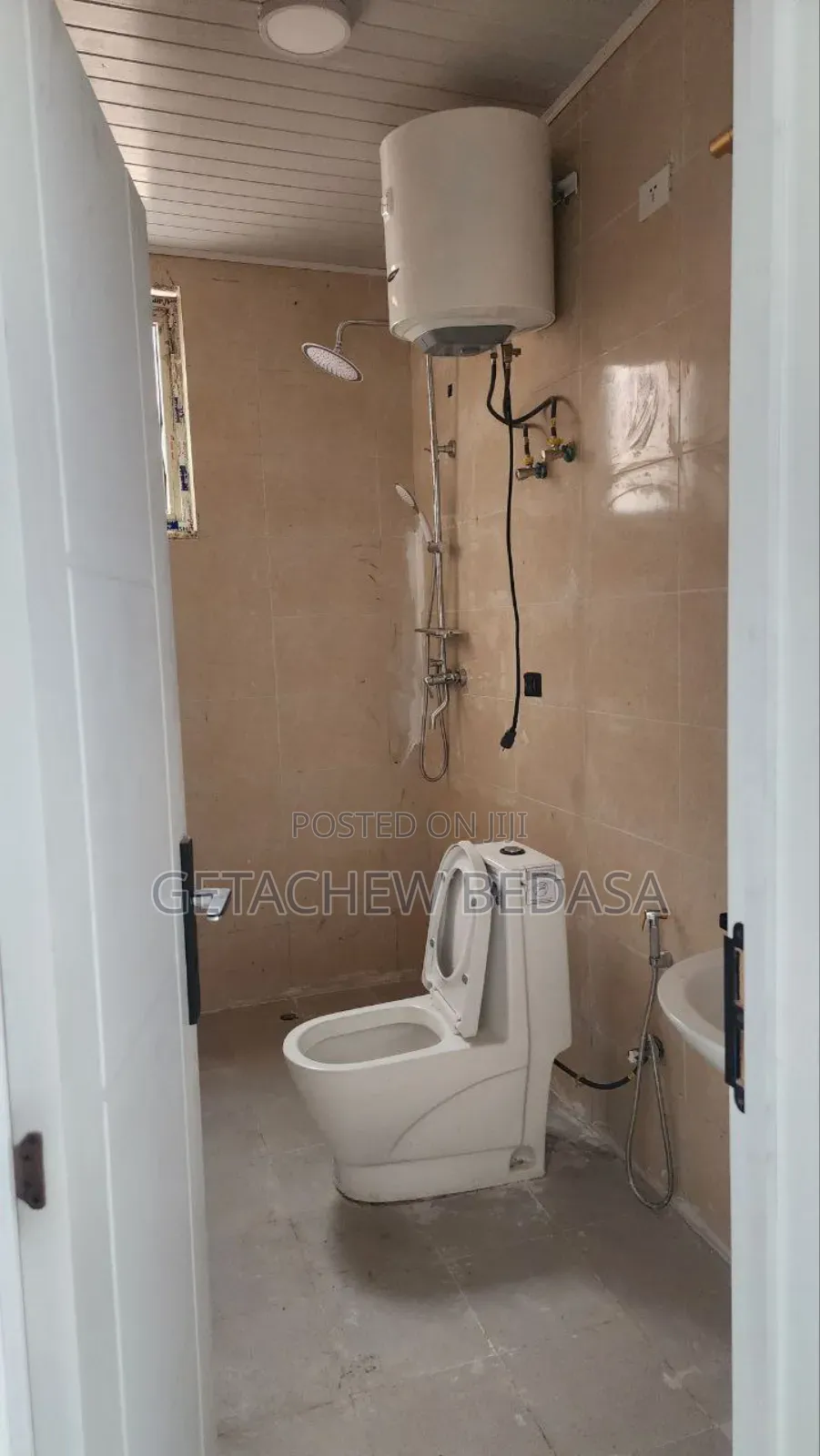 Furnished 5bdrm House in Ccd, Oromia-Finfinne for sale