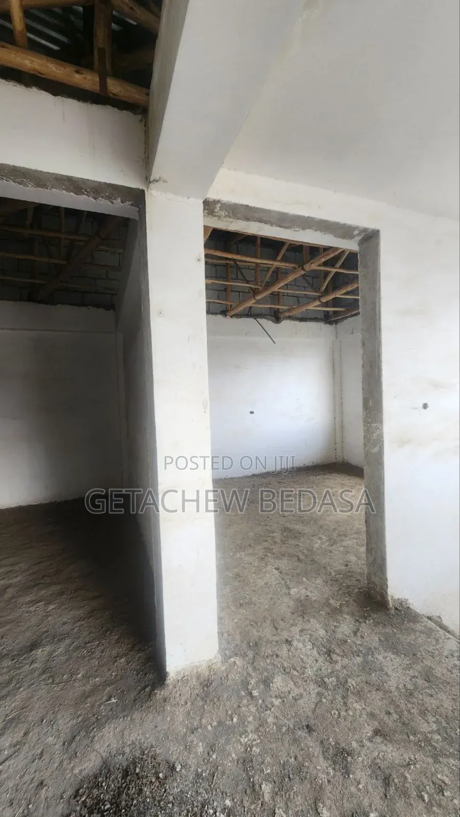 5bdrm House in Legatafo Area, Oromia-Finfinne for sale