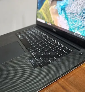 New Laptop Dell XPS 15 16GB Intel Core I7 SSD 512GB