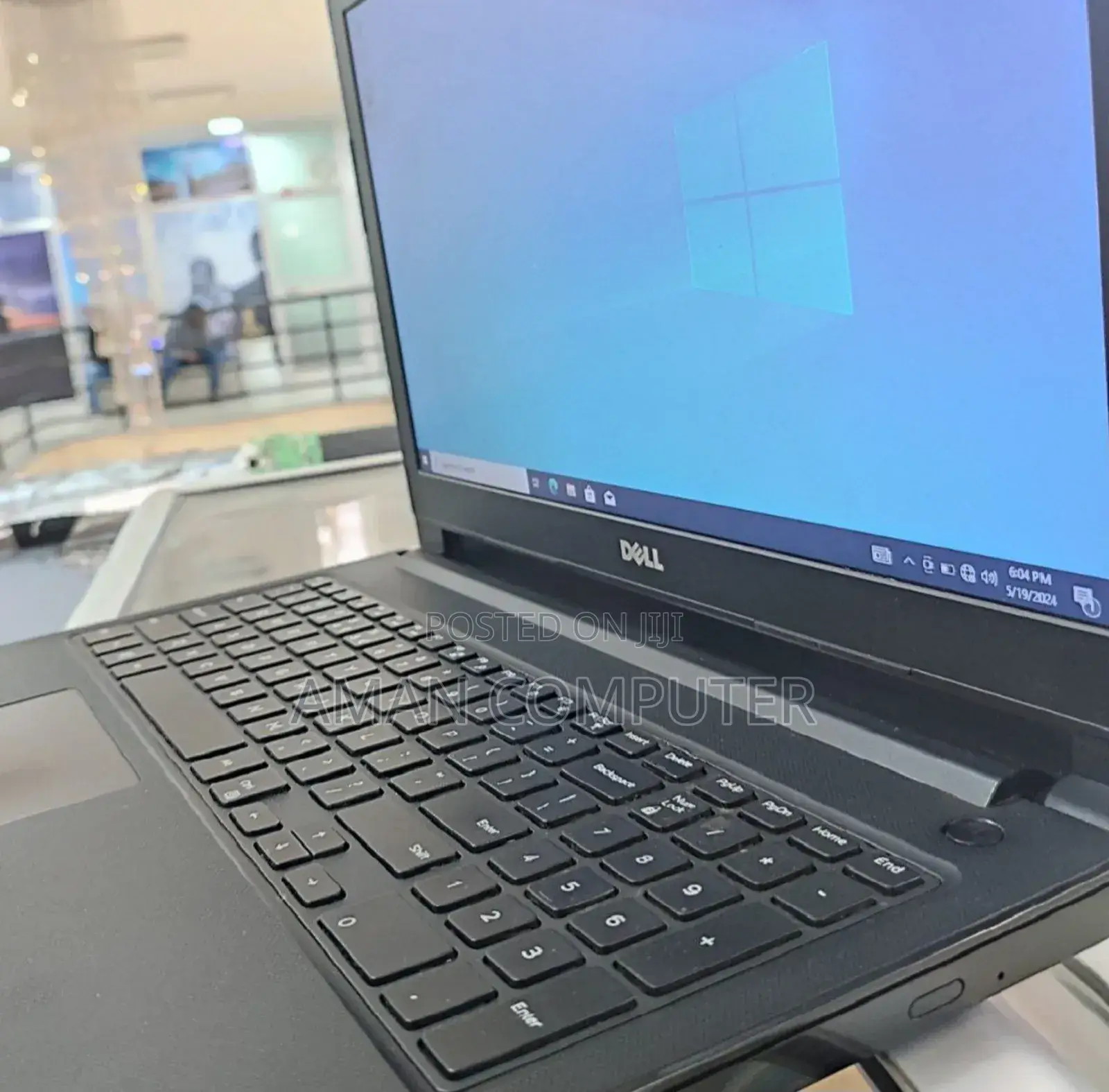 New Laptop Dell Vostro 15 3000 8GB Intel Core i5 SSD 256GB