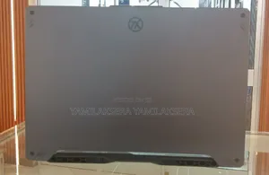 New Laptop Asus 16GB AMD Ryzen 7 SSD 512GB