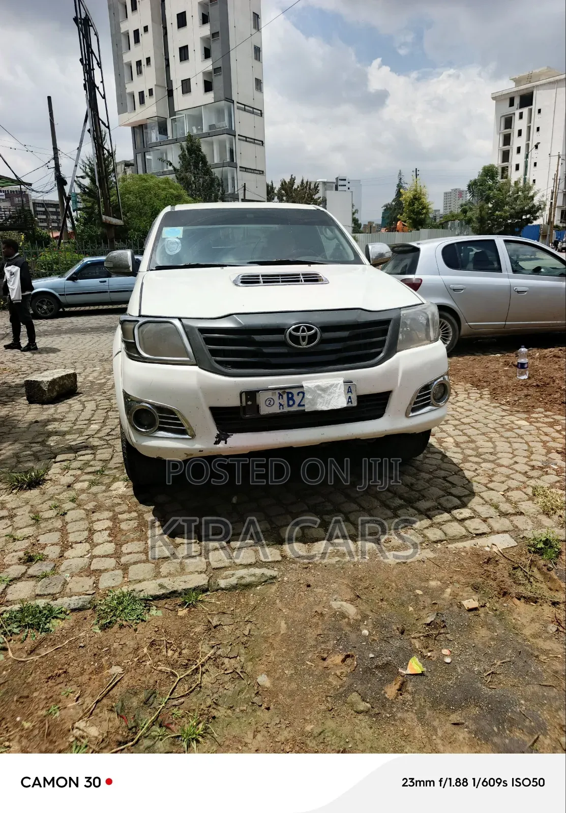 Toyota Hilux 2014 White