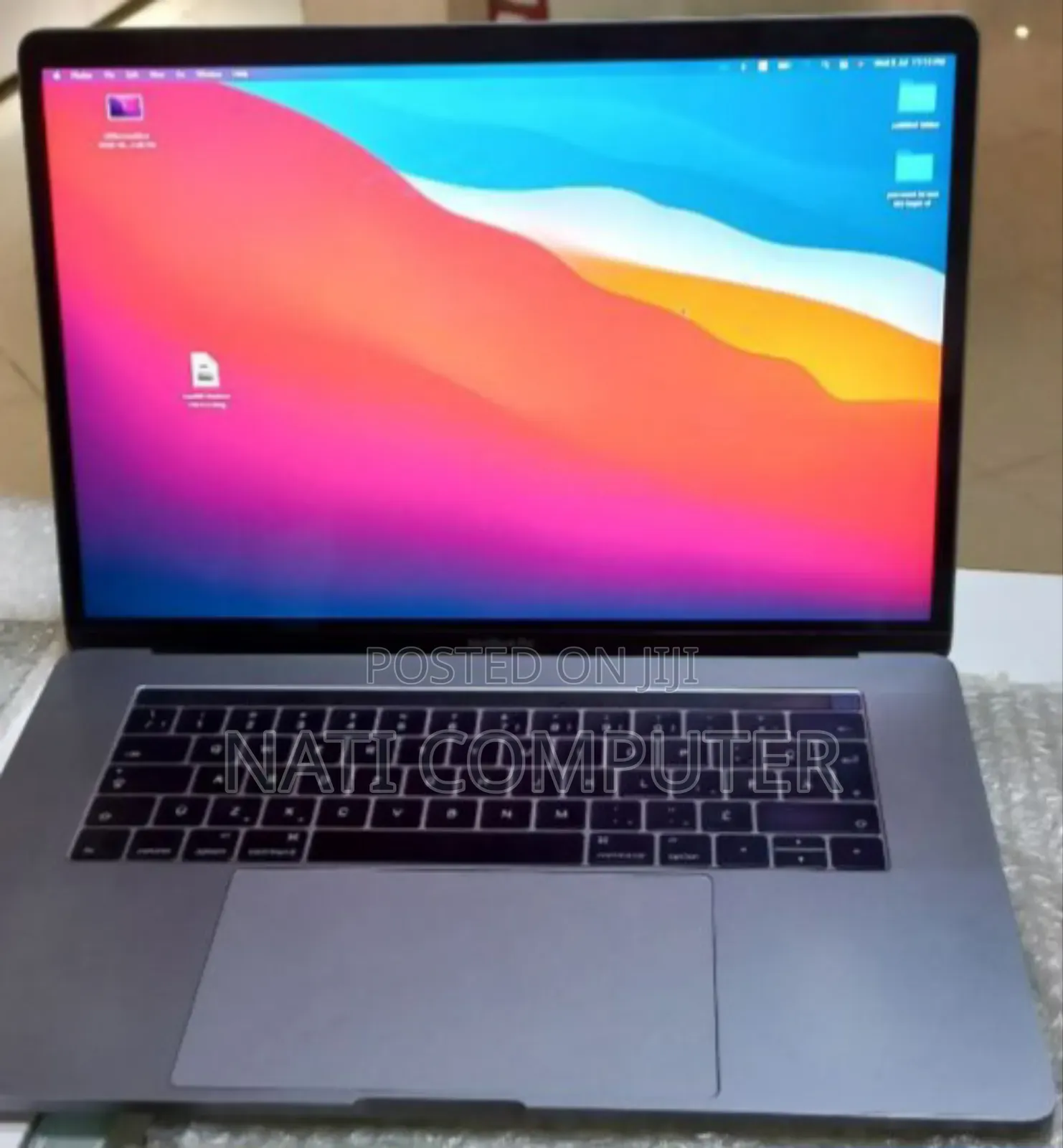 New Laptop Apple MacBook Pro 2019 16GB Intel Core I7 SSD 512GB