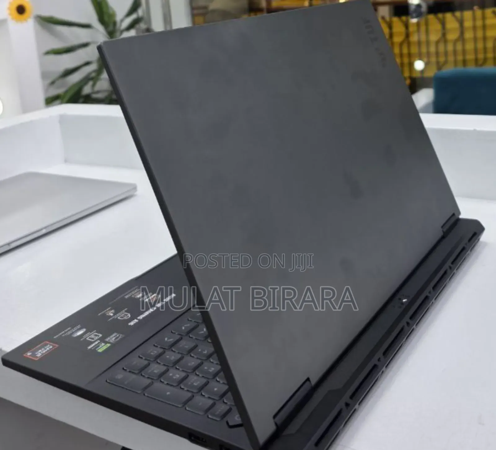 New Laptop Asus TUF Gaming F16 32GB AMD Ryzen 9 SSD 1T