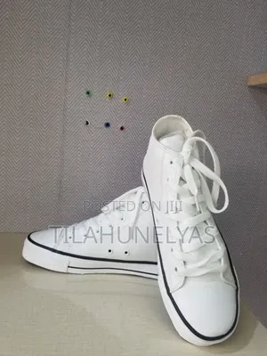 Photo - All-Star for Girl's and Man's With High Quality