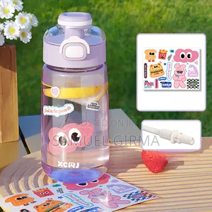 Mk- 0685 Cute Kids Straw Plastic Cup Size: 700 Ml