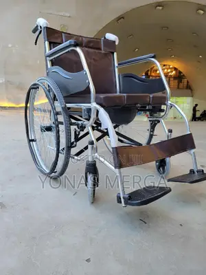 Commode Wheelchair瞀፰wheelchair፨默wheelchair\Ease of Cleaning Wheelchair