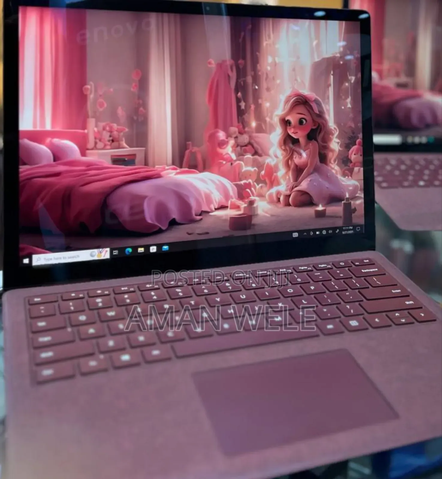 New Laptop Apple MacBook Pro 2019 16GB Intel Core I7 SSD 512GB