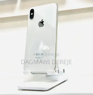 Photo - New Apple iPhone XS 64 GB White