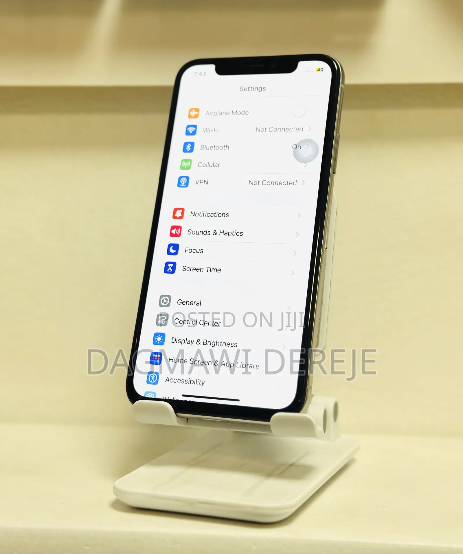 New Apple iPhone XS 64 GB White