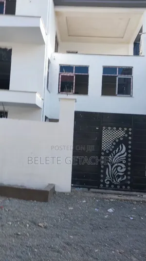 9bdrm House in Ayat-5, G+2 Luxury, Bole for sale