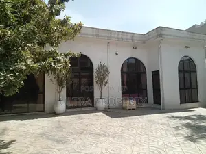 3bdrm House in Bole for rent