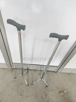 Three Leged Cane Medical使得almunium Kezera Medical仔的cane Packed
