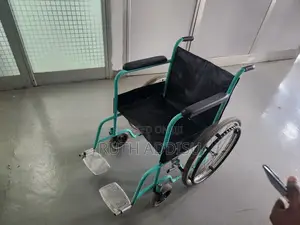 Foldable Wheelchair奢望wheelchair映像wheelchair Used胎盤wheelchair Folded