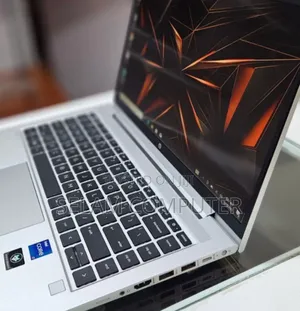 New Laptop HP ProBook 440 G9 32GB Intel Core I7 SSD 512GB