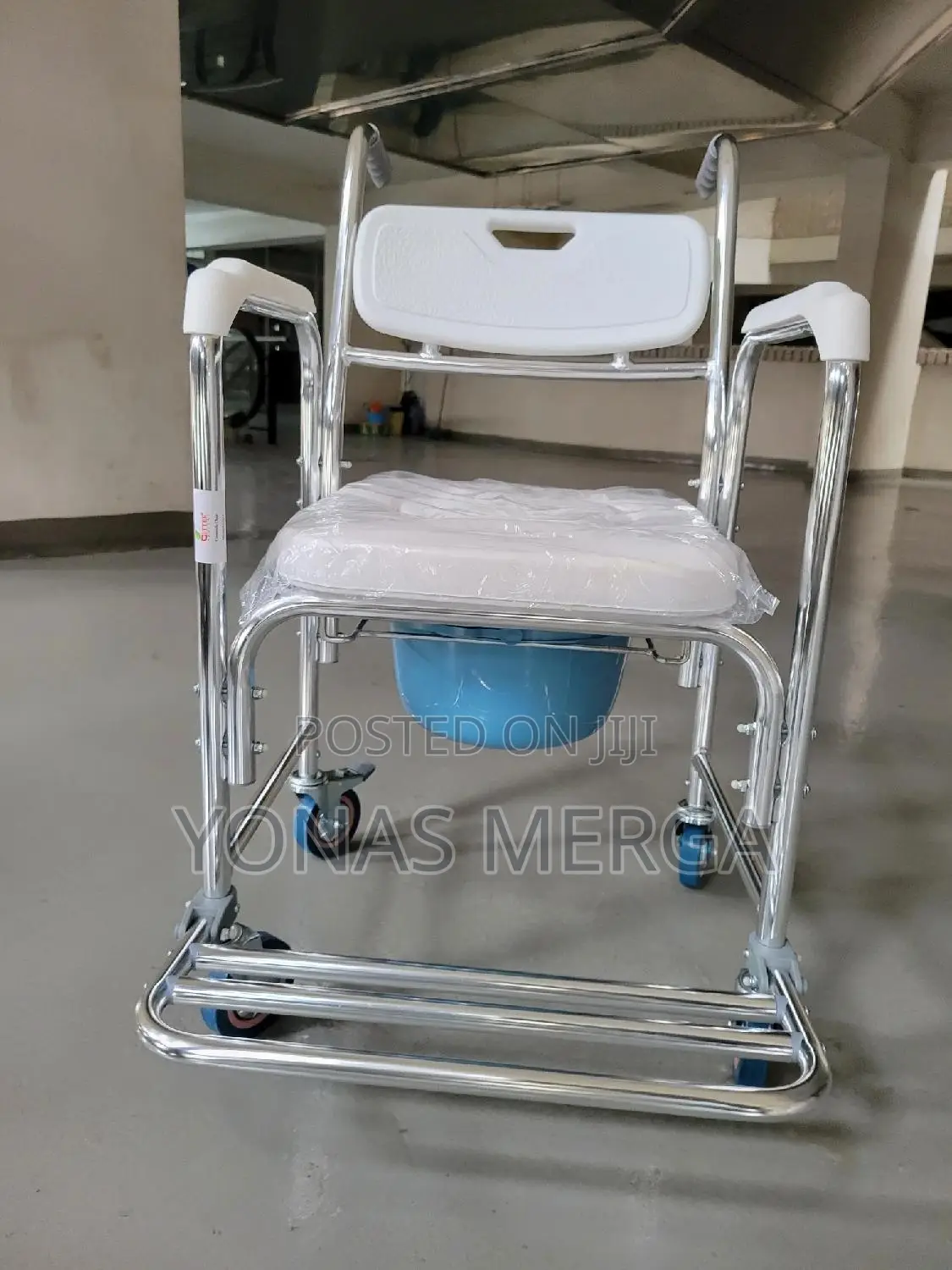 Commode Chair惡∆Waterproof Rolling賁٥toilet Chair 150kg[[瓶potty Chair