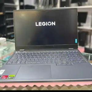New Laptop Lenovo Legion 5 16GB AMD Ryzen 7 SSD 512GB