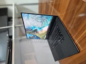 New Laptop Dell XPS 15 16GB Intel Core I7 SSD 512GB