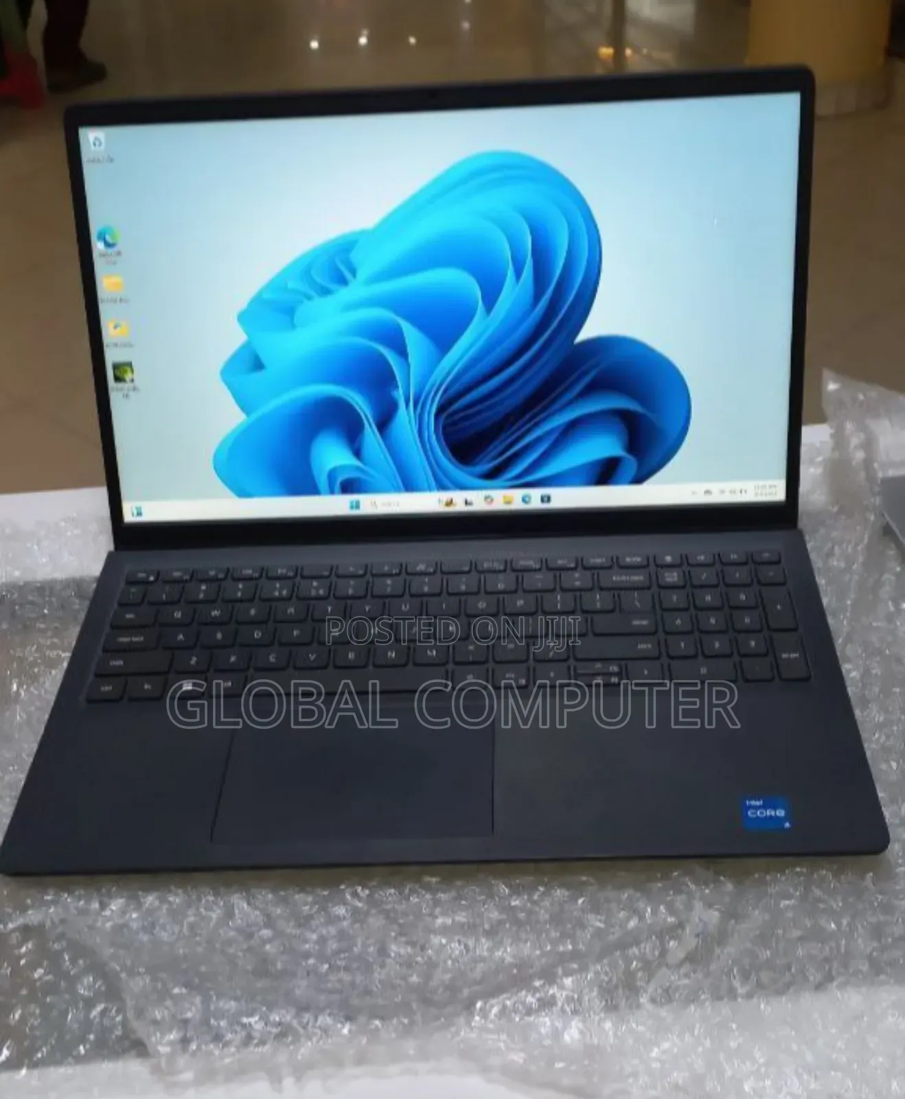 New Laptop Dell Vostro A860 16GB Intel Core I5 SSD 512GB