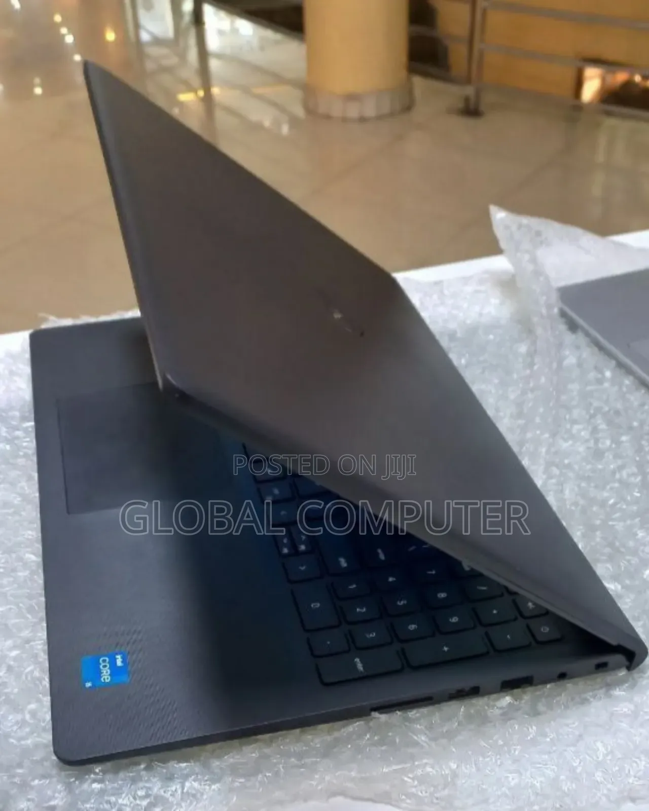 New Laptop Dell Vostro A860 16GB Intel Core I5 SSD 512GB