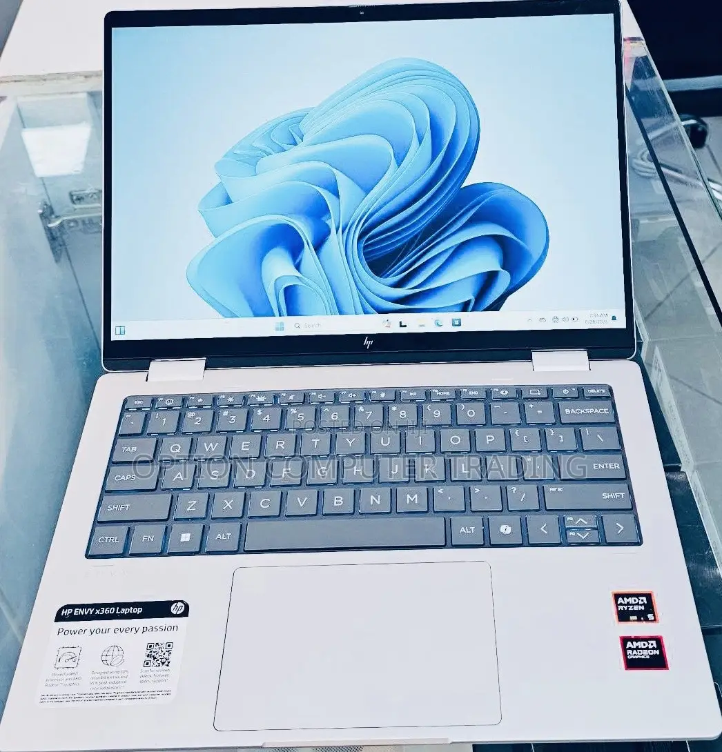New Laptop HP Envy 14 16GB AMD Ryzen 5 SSD 512GB