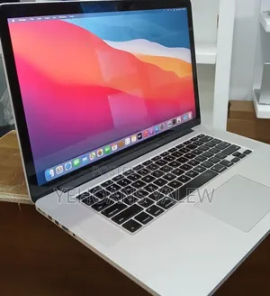 Photo - New Laptop Apple MacBook Pro 2015 16GB Intel Core I7 SSD 256GB