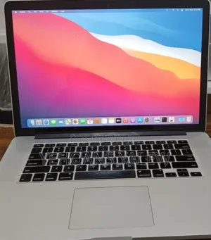 New Laptop Apple MacBook Pro 2015 16GB Intel Core I7 SSD 256GB