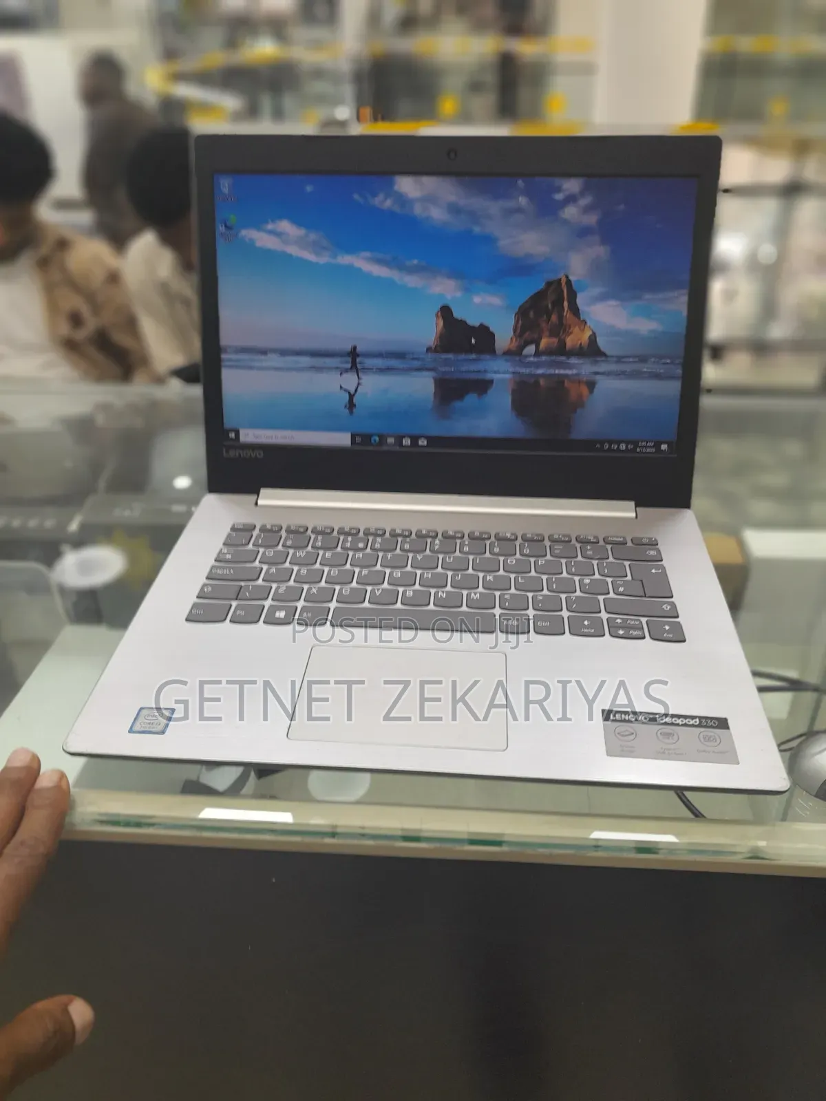 New Laptop Lenovo IdeaPad 330 4GB Intel Core I3 HDD 500GB