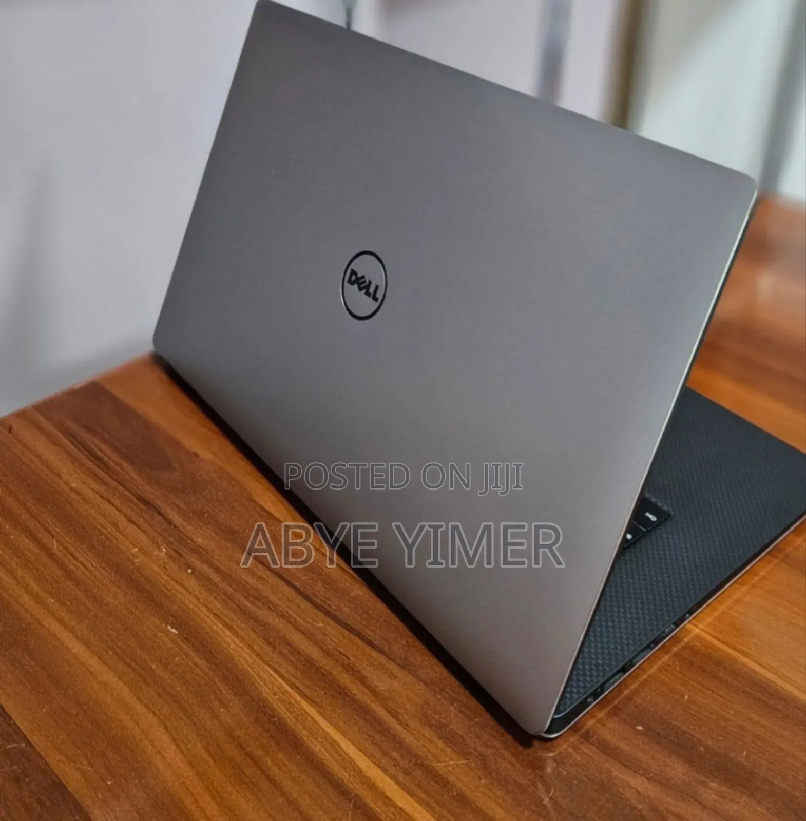 New Laptop Dell XPS 15 16GB Intel Core I7 SSD 512GB