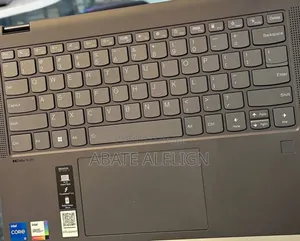 Photo - New Laptop Lenovo ThinkPad Yoga 370 16GB Intel Core i5 SSD 512GB