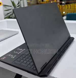 New Laptop Asus TUF Gaming F16 32GB AMD Ryzen 9 SSD 1T