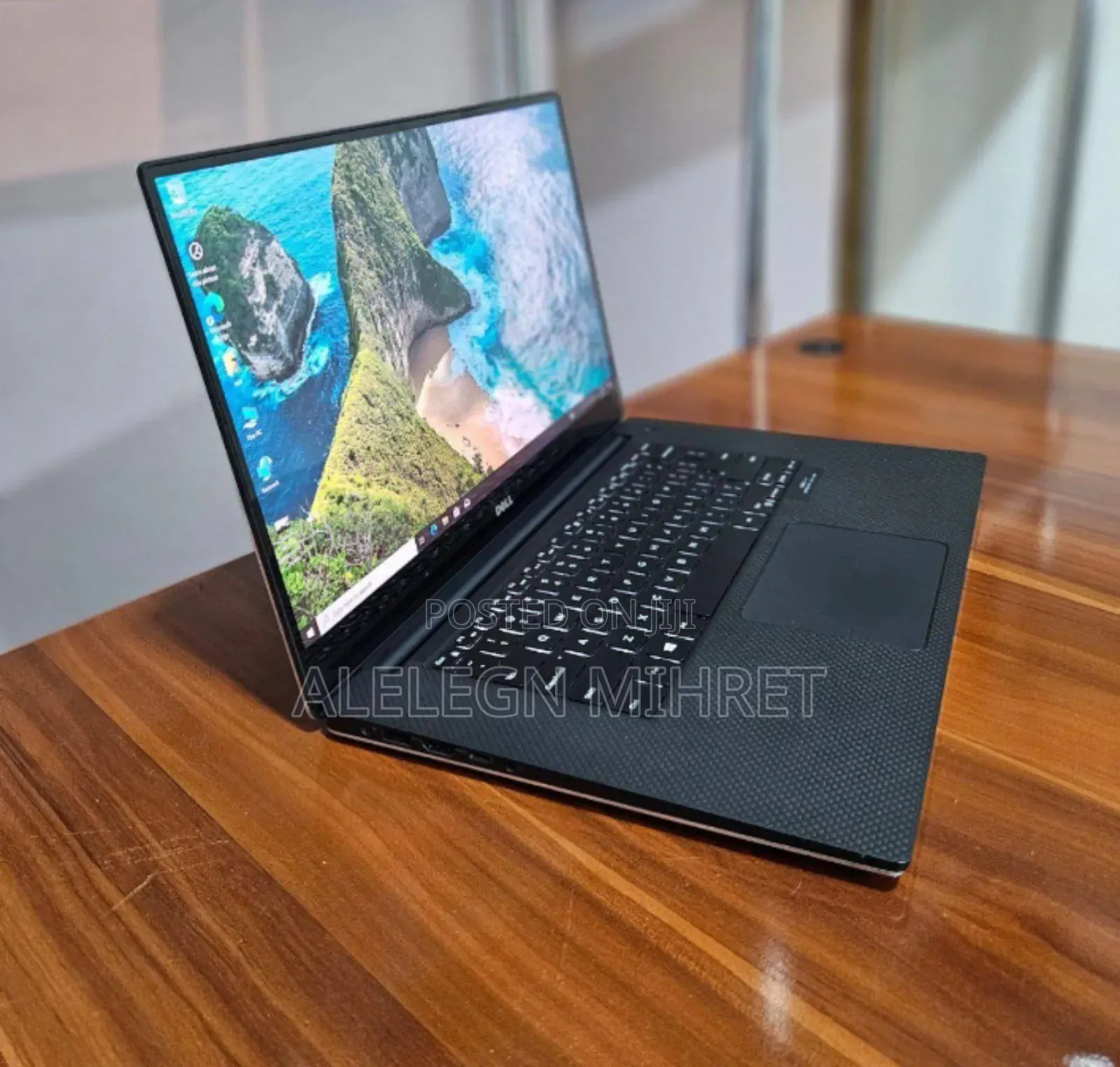 New Laptop Dell XPS 15 16GB Intel Core I7 SSD 512GB