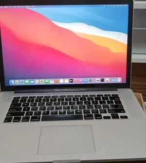 Photo - New Laptop Apple MacBook 16GB Intel Core I7 SSD 256GB