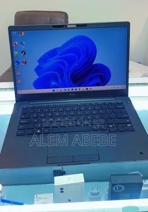 New Laptop Dell Latitude 7300 8GB Intel Core I5 SSD 256GB