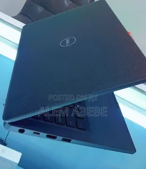 New Laptop Dell Latitude 7300 8GB Intel Core I5 SSD 256GB